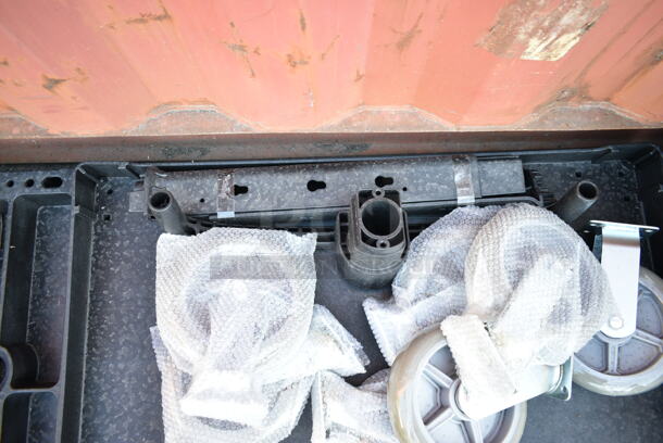 BRAND NEW SCRATCH AND DENT! Black Poly Cart. - Image 6 of 7