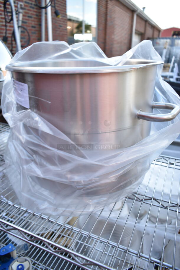 3 BRAND NEW SCRATCH AND DENT! Items Including Robot Coupe 59132 Stainless Steel Bowl, Robot Coupe 59430 3.5 Qt. / 3.3 Liter Stainless Steel Mini Bowl Assembly, Acopa Stainless Steel Round Chafer. 3 Times Your Bid!  - Image 3 of 8
