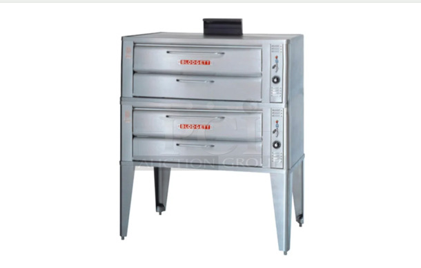 Used Blodgett 961 Natural Gas Double Deck Oven with Draft Diverter - 74,000 BTU Tested and Working - Image 1 of 8
