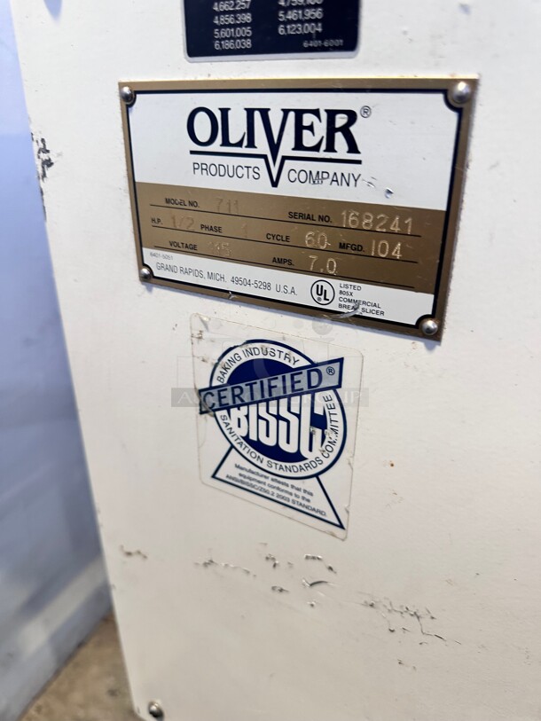 Commercial Oliver 711 Toast Slicer 115 Volt Working - Image 5 of 5