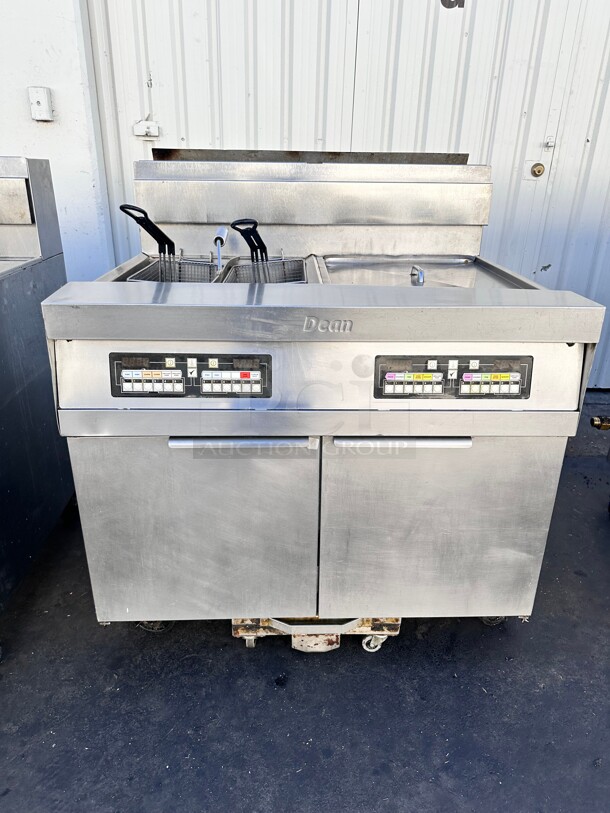 Frymaster SCFHD260G Gas Fryer - (2) 80 lb Vats, Floor Model, Natural Gas With Filtration System Tested and Working! - Image 3 of 7