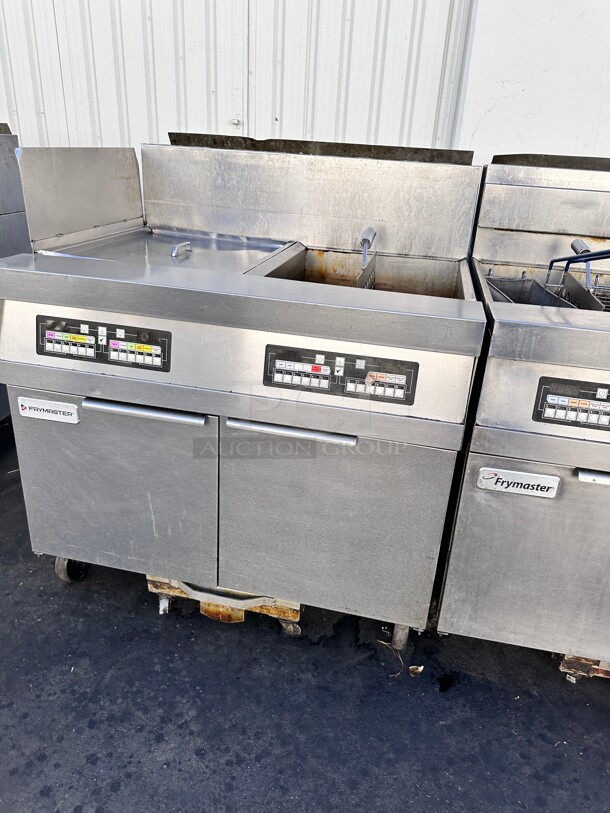 Frymaster SCFHD260G Gas Fryer - (2) 80 lb Vats, Floor Model, Natural Gas With Filtration System Tested and Working! - Image 5 of 7