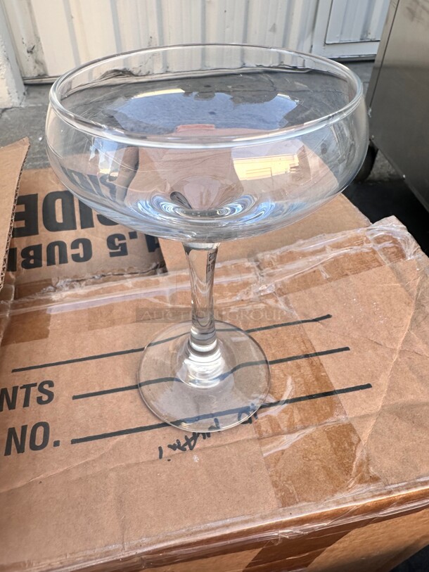 New Martini Glass - Image 2 of 2