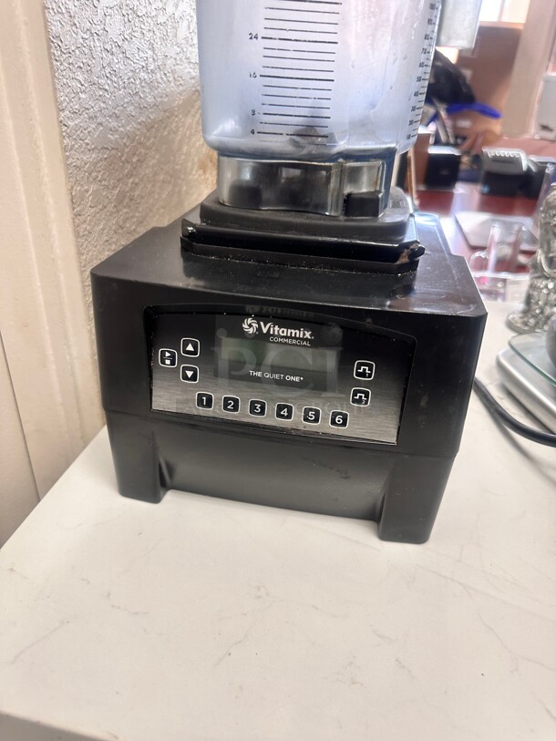 2021 Vitamix Commercial Blender 115 Volt Tested and Working! - Image 3 of 6