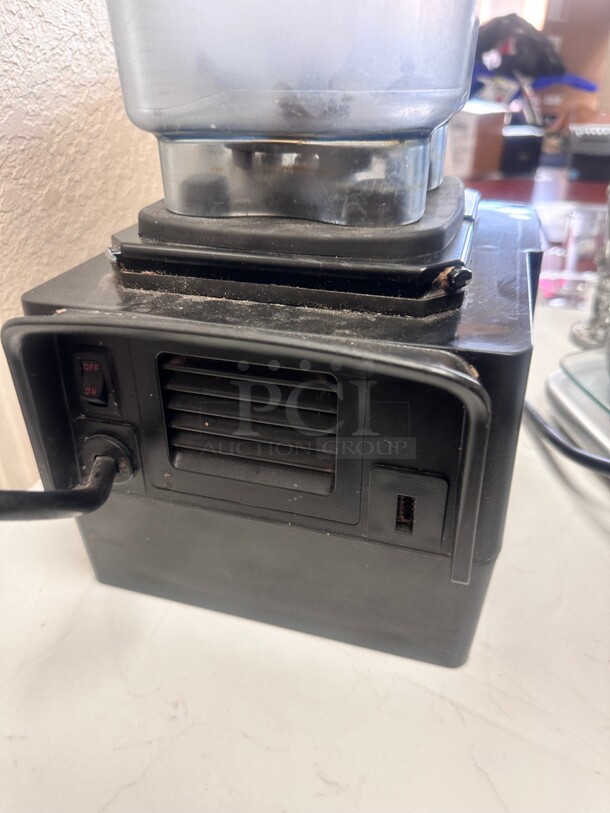 2021 Vitamix Commercial Blender 115 Volt Tested and Working! - Image 5 of 6