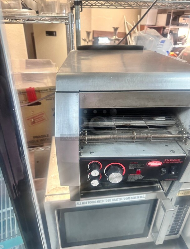 Clean Used Hatco TQ-800 Toast Qwik Conveyor Toaster - 2" Opening, 208V 1 Ph Tested and Working - Image 4 of 6