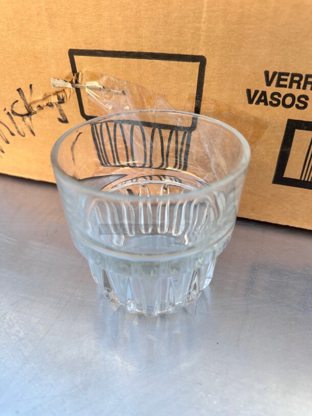 New Libbey Everest Lock No. 15434 Rocks Soda Glass  - Image 5 of 6