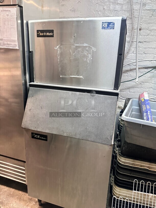 Ice-O-Matic Air Cooled 500 Lb Per day Half Dice Cube Ice Machine -115 Volt Working - Image 2 of 5