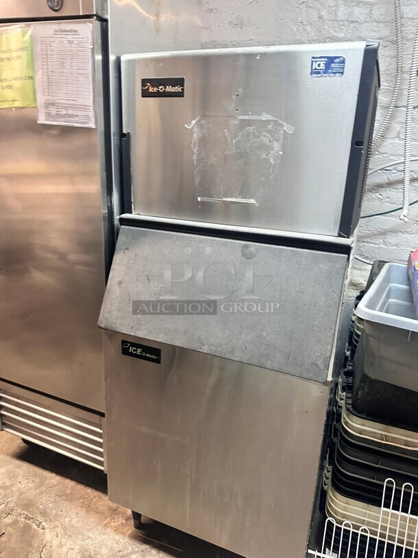 Ice-O-Matic Air Cooled 500 Lb Per day Half Dice Cube Ice Machine -115 Volt Working - Image 3 of 5