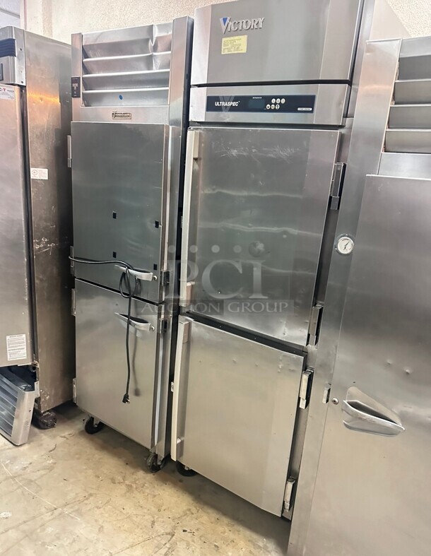 Victory RA-1D-S1 27" Two Sections Reach in Refrigerator 115 Volt Tested and Working - Image 2 of 7