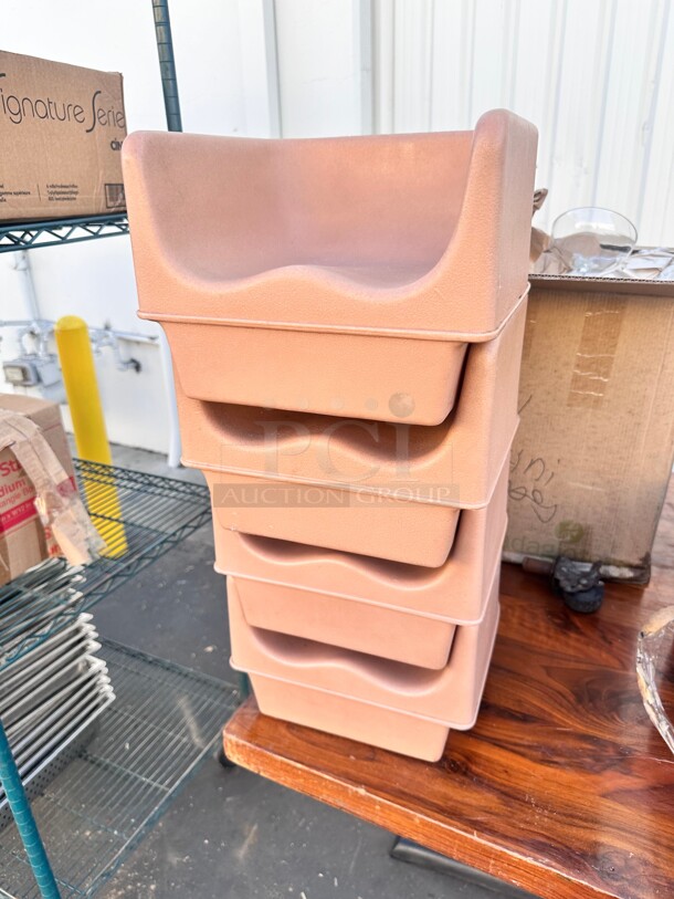 Plastic Booster Child Seat - Image 2 of 2