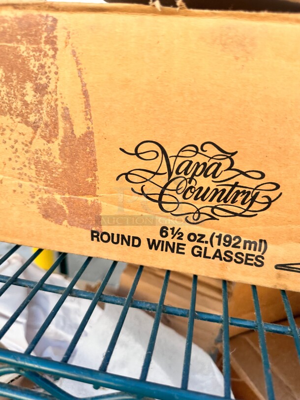 Round Wine Glasses - Image 1 of 5