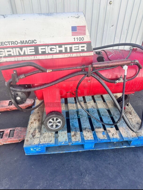 Electro Magic 1100 Dirt Buster Hot Water High Pressure Washer Diesel Working  - Image 9 of 11