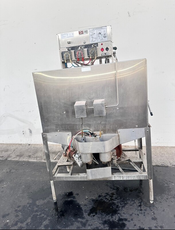 Nice! Used American Dish Service 5AG-S 74 Rack/Hr Double Rack Door Type Low Temp Dishwasher - 115V Tested and Working - Image 2 of 11