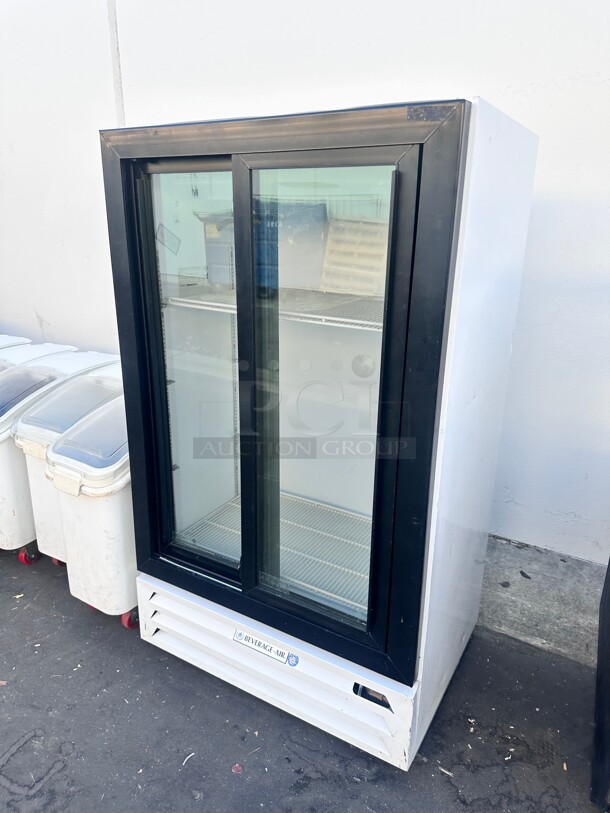 2022 Used Beverage-Air LV17HC-1-W 36" White Refrigerated Sliding Glass Door Merchandiser - Image 4 of 9