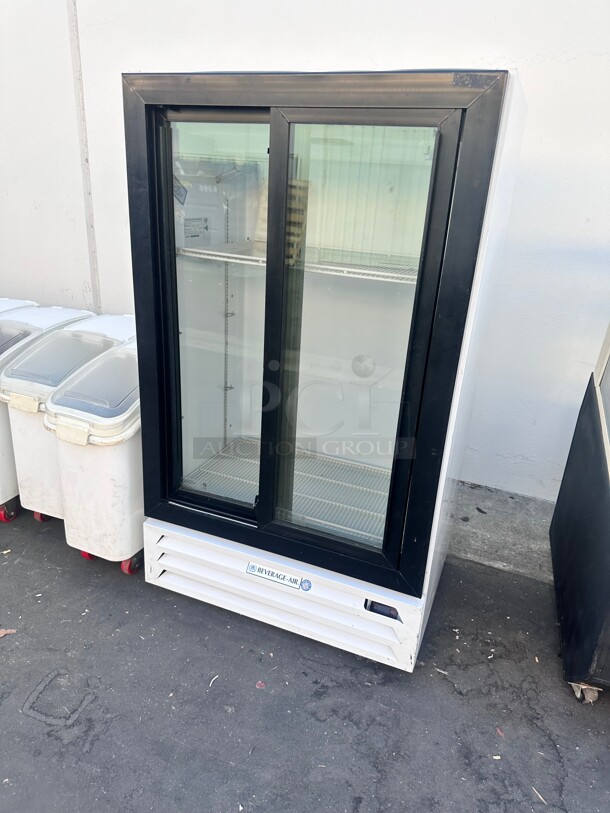2022 Used Beverage-Air LV17HC-1-W 36" White Refrigerated Sliding Glass Door Merchandiser - Image 5 of 9