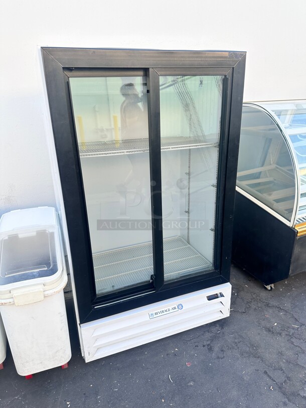 2022 Used Beverage-Air LV17HC-1-W 36" White Refrigerated Sliding Glass Door Merchandiser - Image 6 of 9