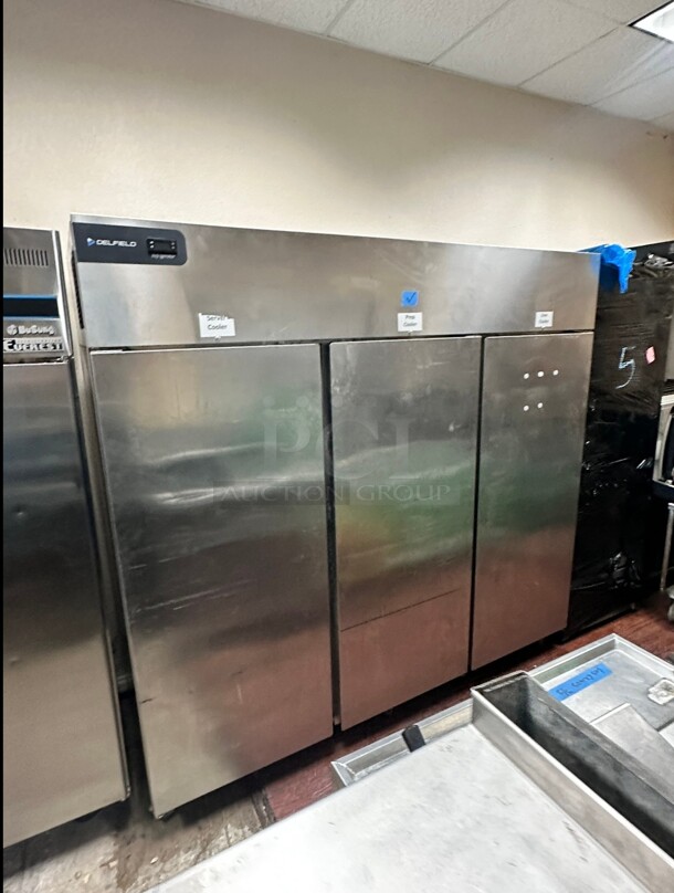 Excellent Shape! Delfield CSR3P-S 83" Three Section Reach-In Refrigerator w/ 3 Solid Full Doors 115 Volt Tested and Working! - Image 1 of 10