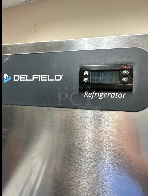 Excellent Shape! Delfield CSR3P-S 83" Three Section Reach-In Refrigerator w/ 3 Solid Full Doors 115 Volt Tested and Working! - Image 6 of 10