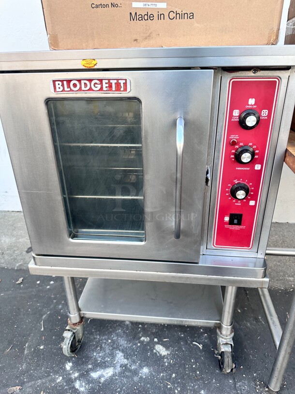 Excellent! Used Blodgett CTB BASE Single Half Size Electric Convection Oven - 5.6kW, 208v/1ph Tested and Working - Image 3 of 7