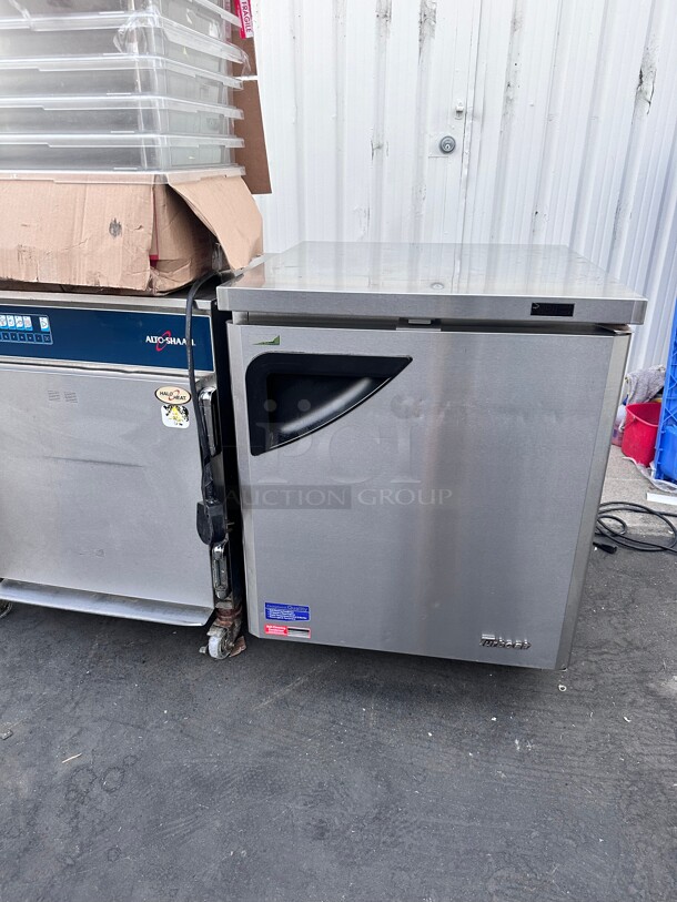 2022 Used Turbo Air TUR-28SD-N 27 1/2" W Undercounter Refrigerator w/ (1) Section & (1) Door, 115v Tested and Working - Image 2 of 6