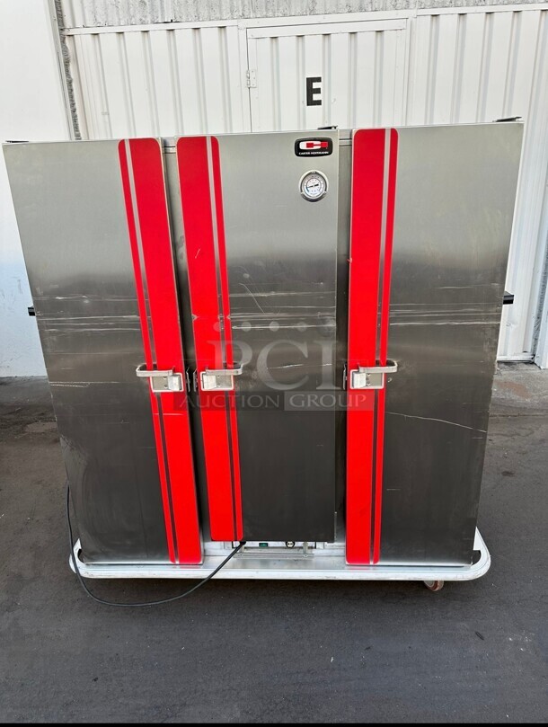 Excellent Condition! Used Carter-Hoffmann PH1250 3/4 Height Insulated Mobile Heated Cabinet w/ (50) Pan Capacity, 120v Tested and Working - Image 2 of 4