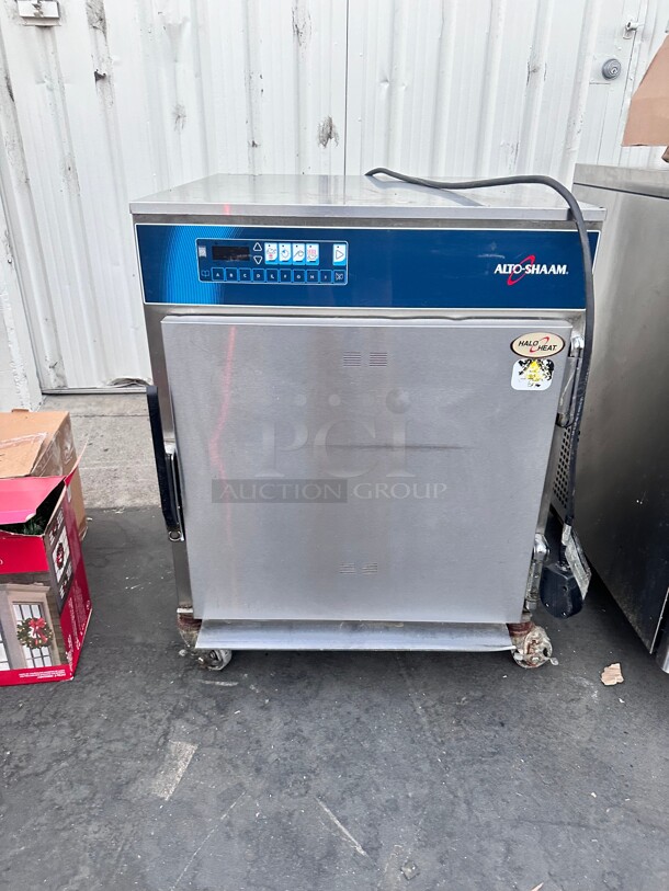 Excellent Condition! Used Alto-Shaam 750-TH-III Undercounter Cook and Hold Oven with Deluxe Controls - 208 Volt 1 Ph, 3800W Tested and Working - Image 5 of 7