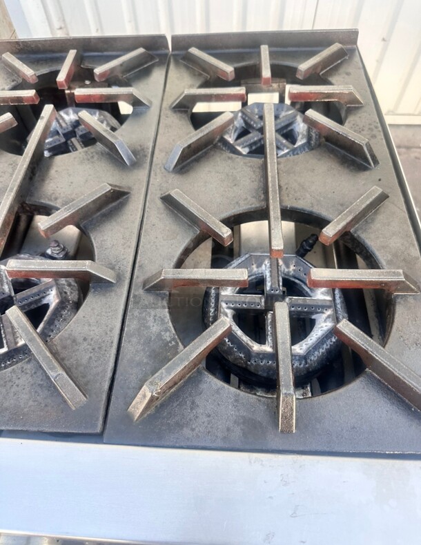 Excellent Condition! Jade Commercial Counter Top Gas 4 Burner Working - Image 6 of 7