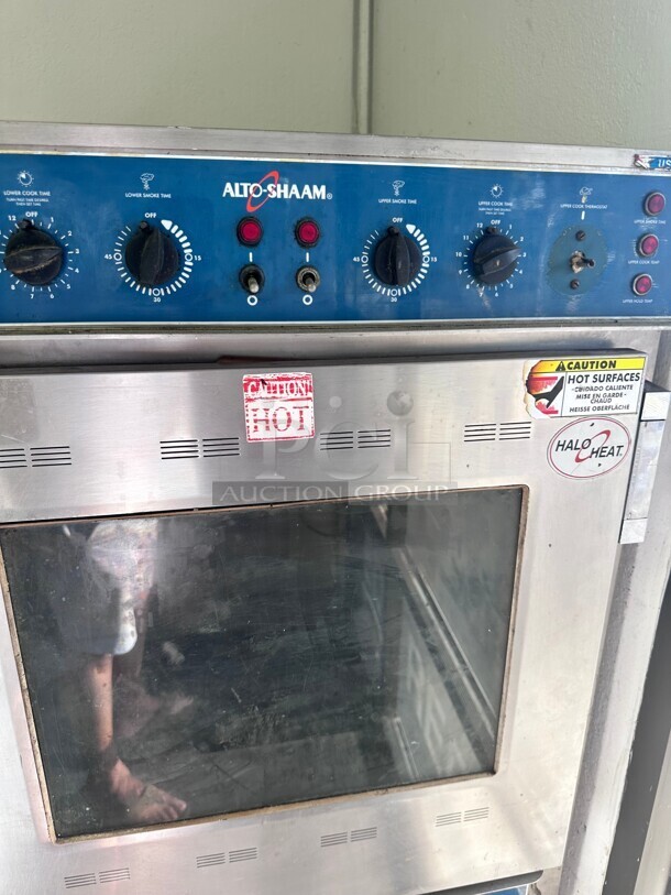 Alto-Shaam 1767-SK Halo Heat Electric Slo Cook Hold & Smoker Oven - Double Manual Controls 220 Volt 1 Phase NSF - Image 1 of 7