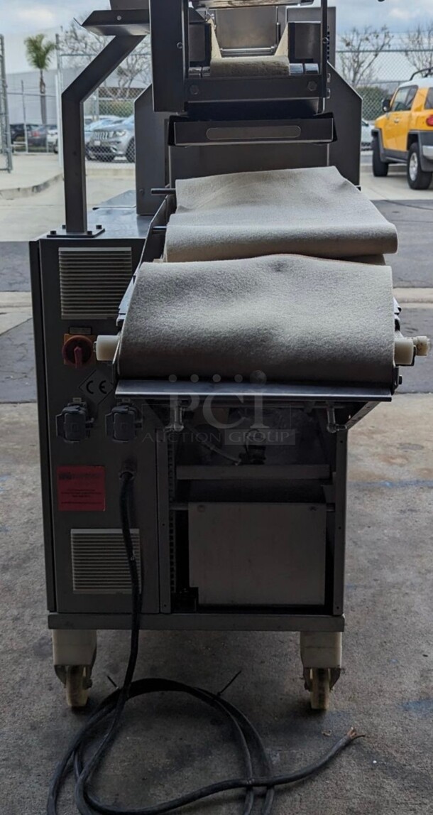 Kemper Mini Quadro Commercial Heavy Duty Dough Divider Rounder 220 Volt 3 Phase Tested and Working - Image 6 of 9