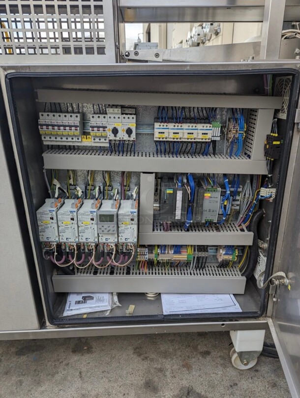Kemper Mini Quadro Commercial Heavy Duty Dough Divider Rounder 220 Volt 3 Phase Tested and Working - Image 9 of 9