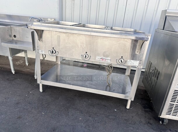 Duke E303 Aerohot Electric 3-Well Steamtable Hot Food Unit, 120 Volt Tested and Working - Image 6 of 7