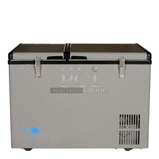 BRAND NEW SCRATCH AND DENT! Whynter FM-62DZ 62 Quart Dual Zone Portable Refrigerator and Deep Freezer Chest, AC 110V/ DC 12V, Real Freezer for Car, Home, and RV, -8°F to 50°F Temperature Range. 115 Volts, 1 Phase. Tested and Working!