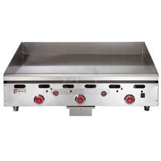 LIKE NEW! 2022 Wolf by Vulcan ASA36-24 -NAT Natural Gas 36" Countertop Griddle with Snap-Action Thermostatic Controls - 81,000 BTU