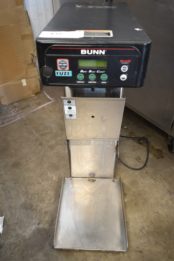 Bunn ITCB-DV Stainless Steel Commercial Countertop Iced Tea Machine. 120 Volts, 1 Phase.  - Image 3 of 7