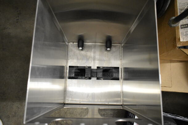Fetco GR-2 Stainless Steel Commercial Countertop Coffee Bean Grinder. 120 Volts, 1 Phase. Tested and Working! - Image 5 of 8