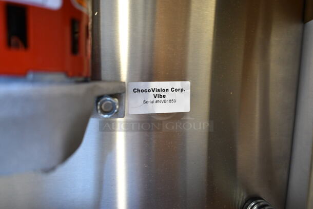 BRAND NEW SCRATCH AND DENT! ChocoVision C116VIBE110V Vibe Vibrating Table. 110 Volts, 1 Phase. Tested and Working!  - Image 7 of 9