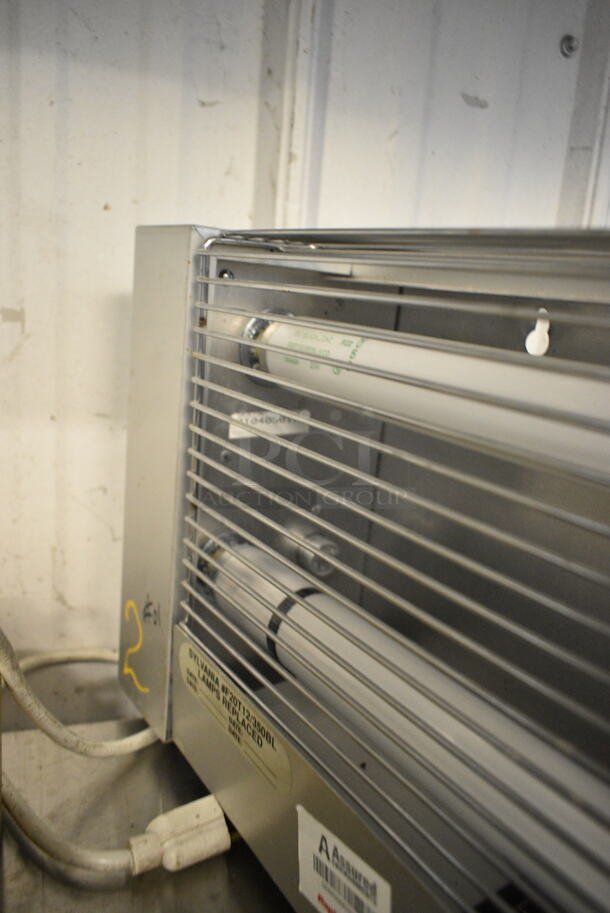 2 Gilbert 219GT Bug Zappers. 120 Volts, 1 Phase. 2 Times Your Bid! Tested and Working! - Image 4 of 7
