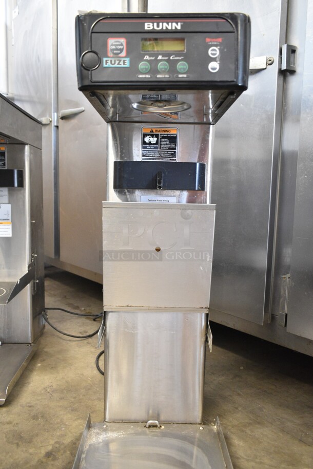 Bunn ITCB-DV Stainless Steel Commercial Countertop Iced Tea Machine. 120 Volts, 1 Phase.  - Image 2 of 6