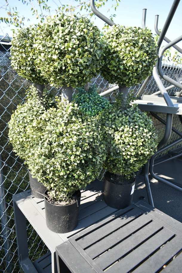 4 Fake Plants. 4 Times Your Bid! - Image 1 of 3