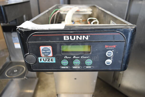 Bunn ITCB-DV Stainless Steel Commercial Countertop Iced Tea Machine. 120 Volts, 1 Phase.  - Image 4 of 6