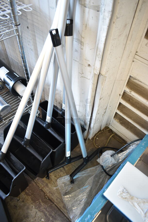 5 BRAND NEW SCRATCH AND DENT! Spartan 361410EC 12" Black Upright Dustpan with 30" Aluminum Handle. 5 Times Your Bid!  - Image 6 of 7