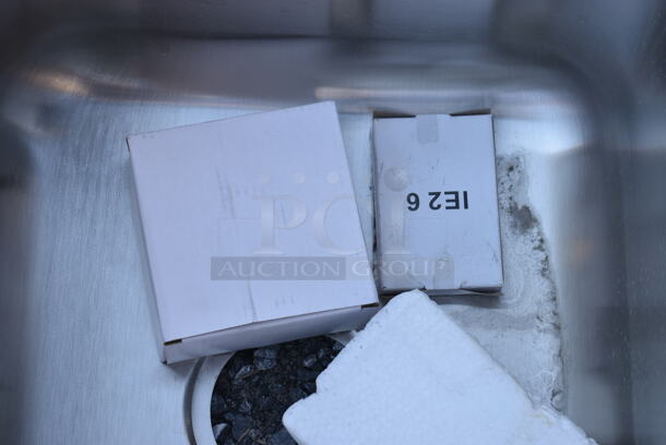 BRAND NEW SCRATCH AND DENT! Stainless Steel Single Bay Drop In Sink.  - Image 4 of 7