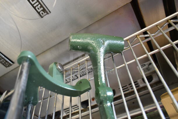 BRAND NEW SCRATCH AND DENT! Garde Metal Countertop French Fry Cutter - Image 6 of 6
