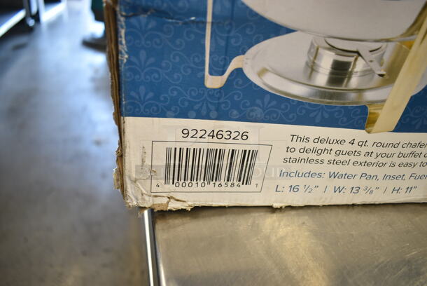 2 BRAND NEW SCRATCH AND DENT! Items; Choice 92283135 Deluxe 4 Qt. Round Chrome Accent Chafer and Choice 92246326 Deluxe 4 Qt. Round Gold Accent Chafer. 2 Times Your Bid!  - Image 4 of 4