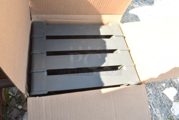 BRAND NEW SCRATCH AND DENT! Box of 4 0164 4 Shelf Unit. May Be Missing Pieces.  - Image 1 of 4