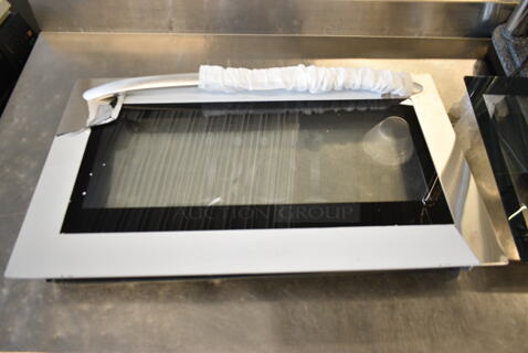 BRAND NEW SCRATCH AND DENT! KoolMore Door