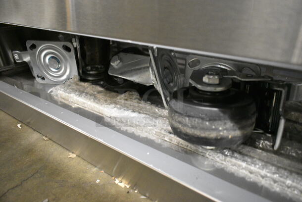 BRAND NEW SCRATCH AND DENT! 2022 Avantco 178CBE52HC Stainless Steel Commercial 2 Drawer Chef Base w/ Commercial Casters. 115 Volts, 1 Phase. Tested and Working! - Image 7 of 8