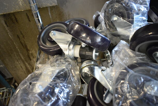 BRAND NEW SCRATCH AND DENT! Lot of 16 Commercial Casters. - Image 4 of 7