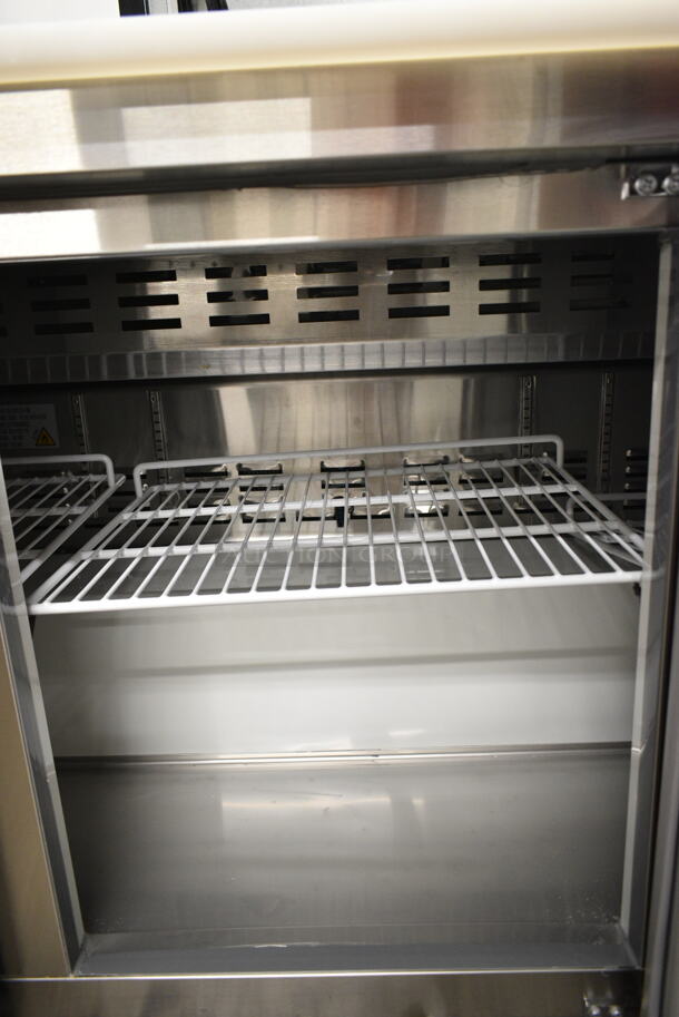BRAND NEW SCRATCH AND DENT! 2024 Avantco 178APT71HC Stainless Steel Commercial Sandwich Salad Prep Table Bain Marie Mega Top on Commercial Casters. 115 Volts, 1 Phase. Tested and Working! - Image 10 of 12